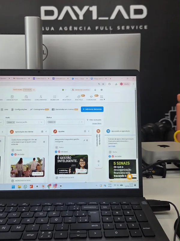 Bastidores do trabalho da Milena